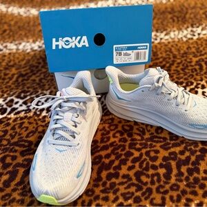 Hoka Clifton 9 running shoes .grey, pink,Blue
Free gift!